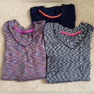 Lot of 3! Cuddl Duds Flex Fit V-Neck XL